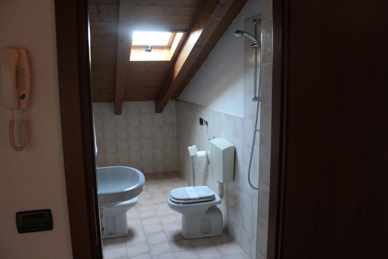Ferienwohnung Casa Regina Desenzano del Garda Exterior foto