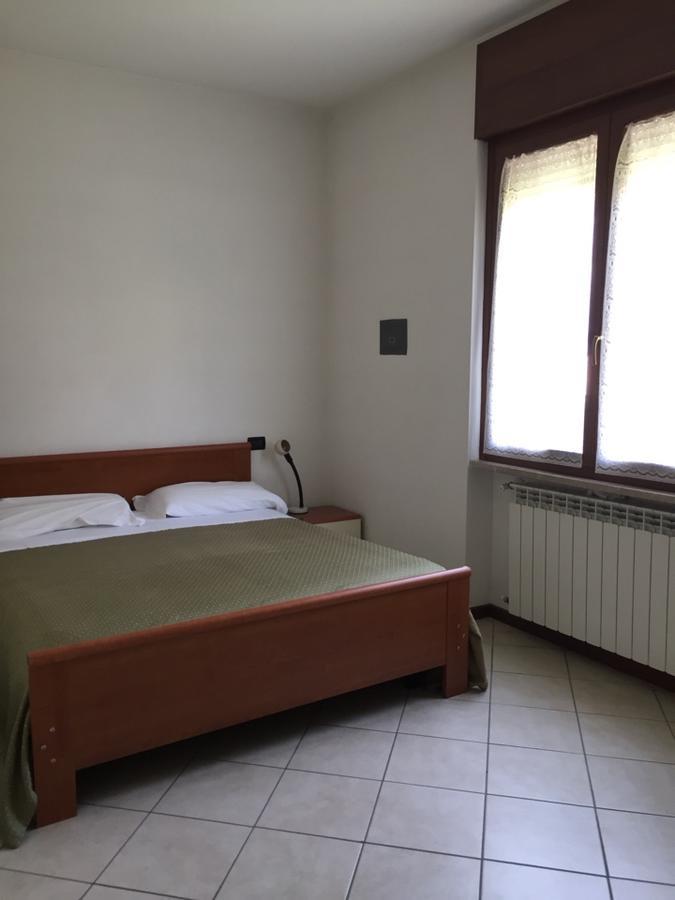 Ferienwohnung Casa Regina Desenzano del Garda Exterior foto