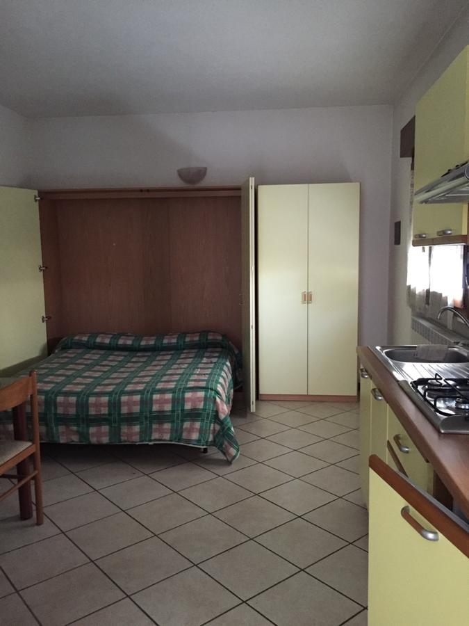 Ferienwohnung Casa Regina Desenzano del Garda Exterior foto