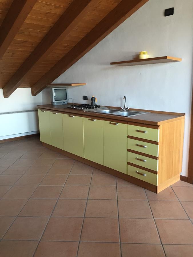 Ferienwohnung Casa Regina Desenzano del Garda Exterior foto